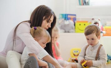 ile trwa urlop wychowawczy