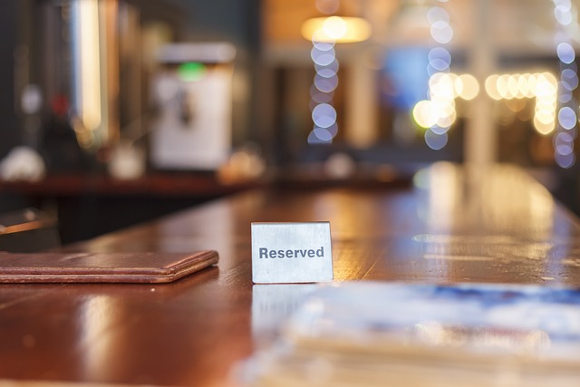 Które polskie i obce nazwiska są nieodmienne? Które polskie i obce nazwiska są nieodmienne?